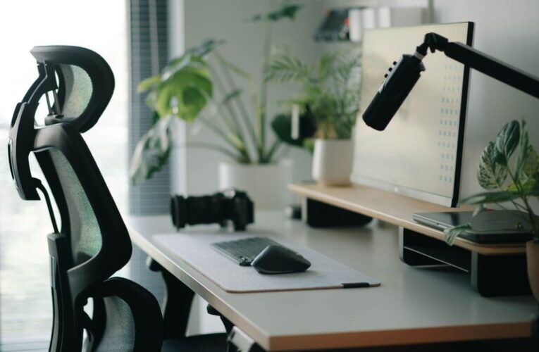 Desk Setup Tips for Focus and Comfort